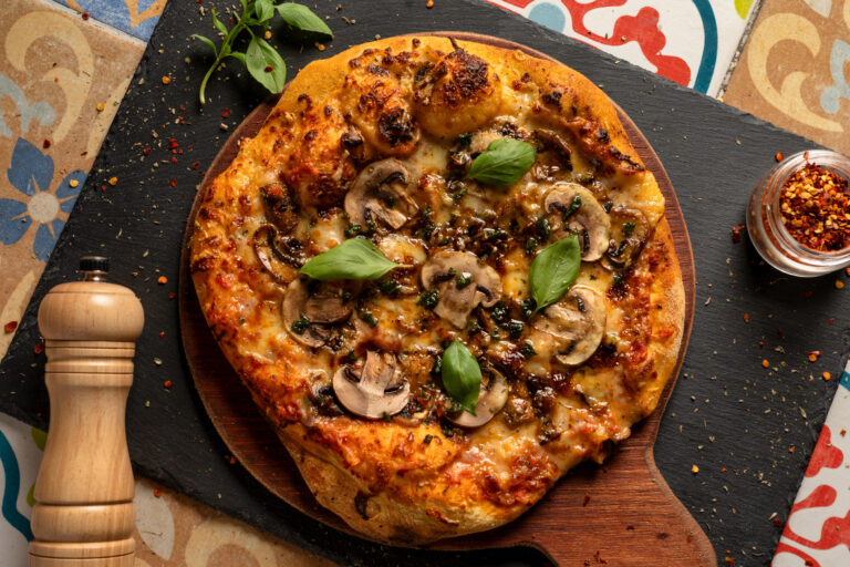 LA PIZZA EN COLOMBIA: UNA HISTORIA DE SABORES Y TRADICIÓN